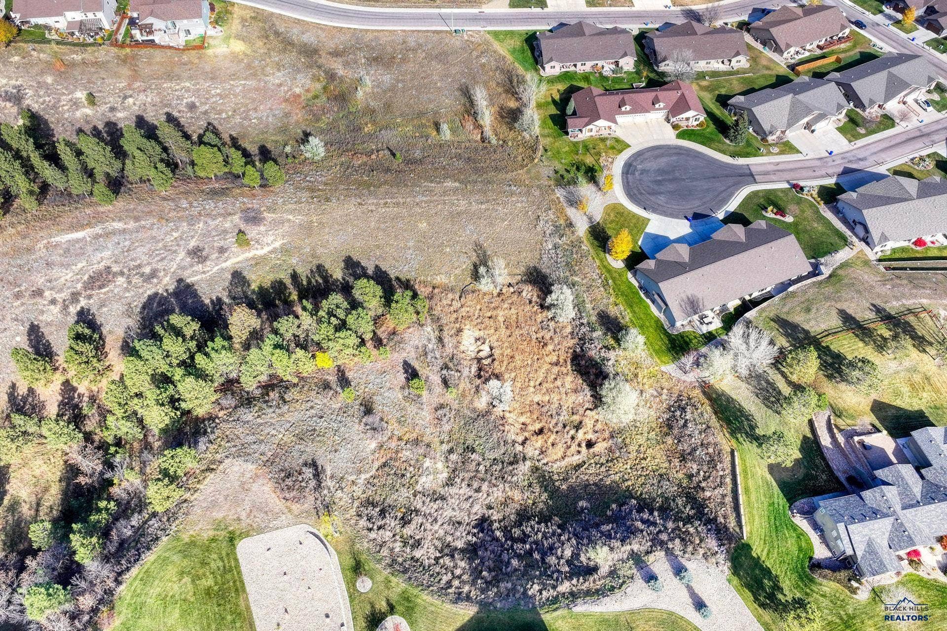 335 ENCHANTED PINES DR, Rapid City, SD 57701