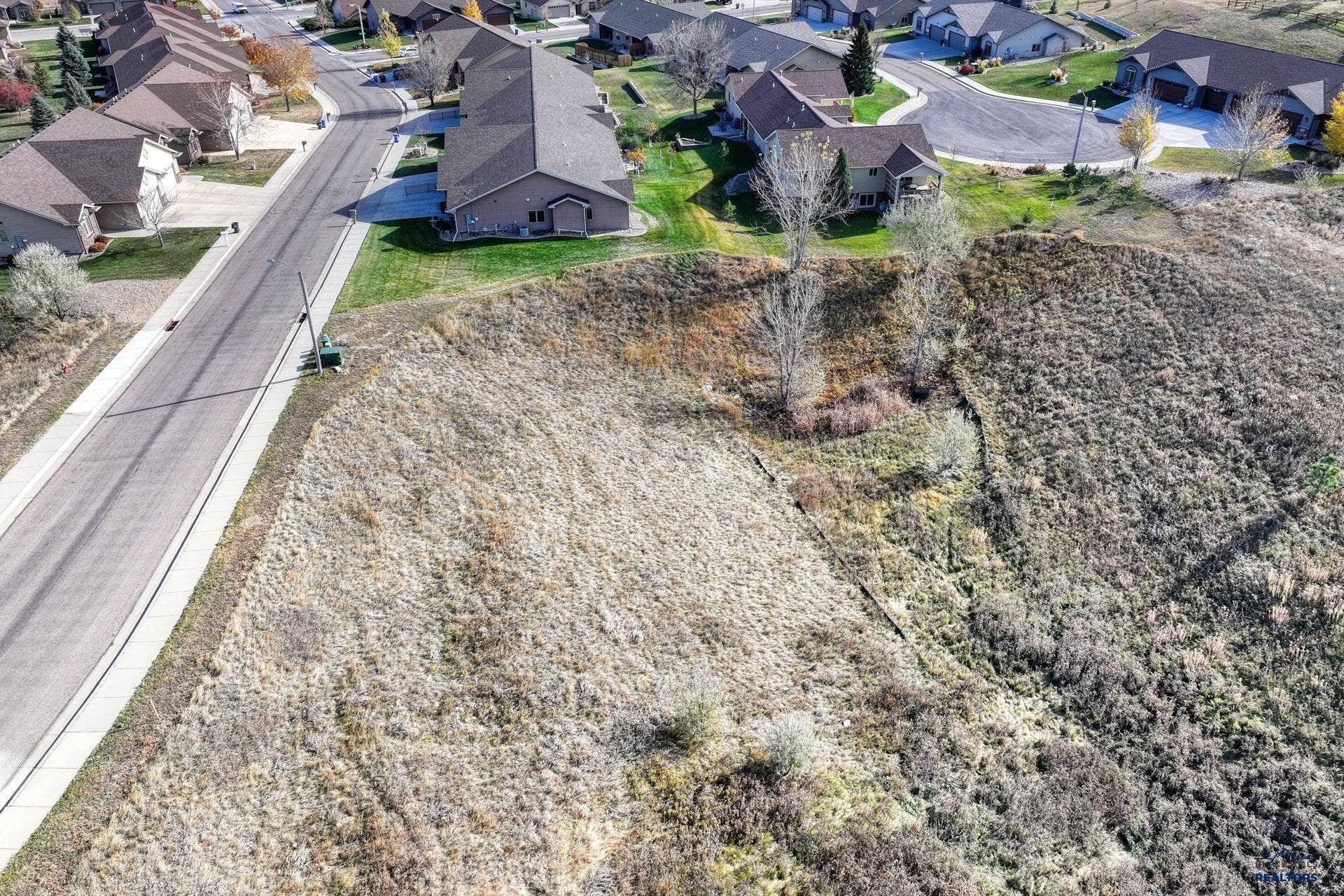 335 ENCHANTED PINES DR, Rapid City, SD 57701