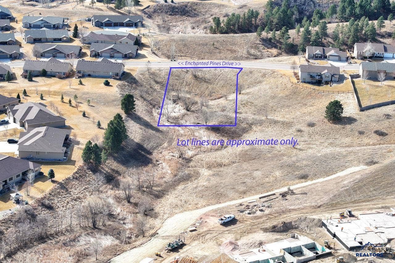 334 ENCHANTED PINES DR, Rapid City, SD 57701