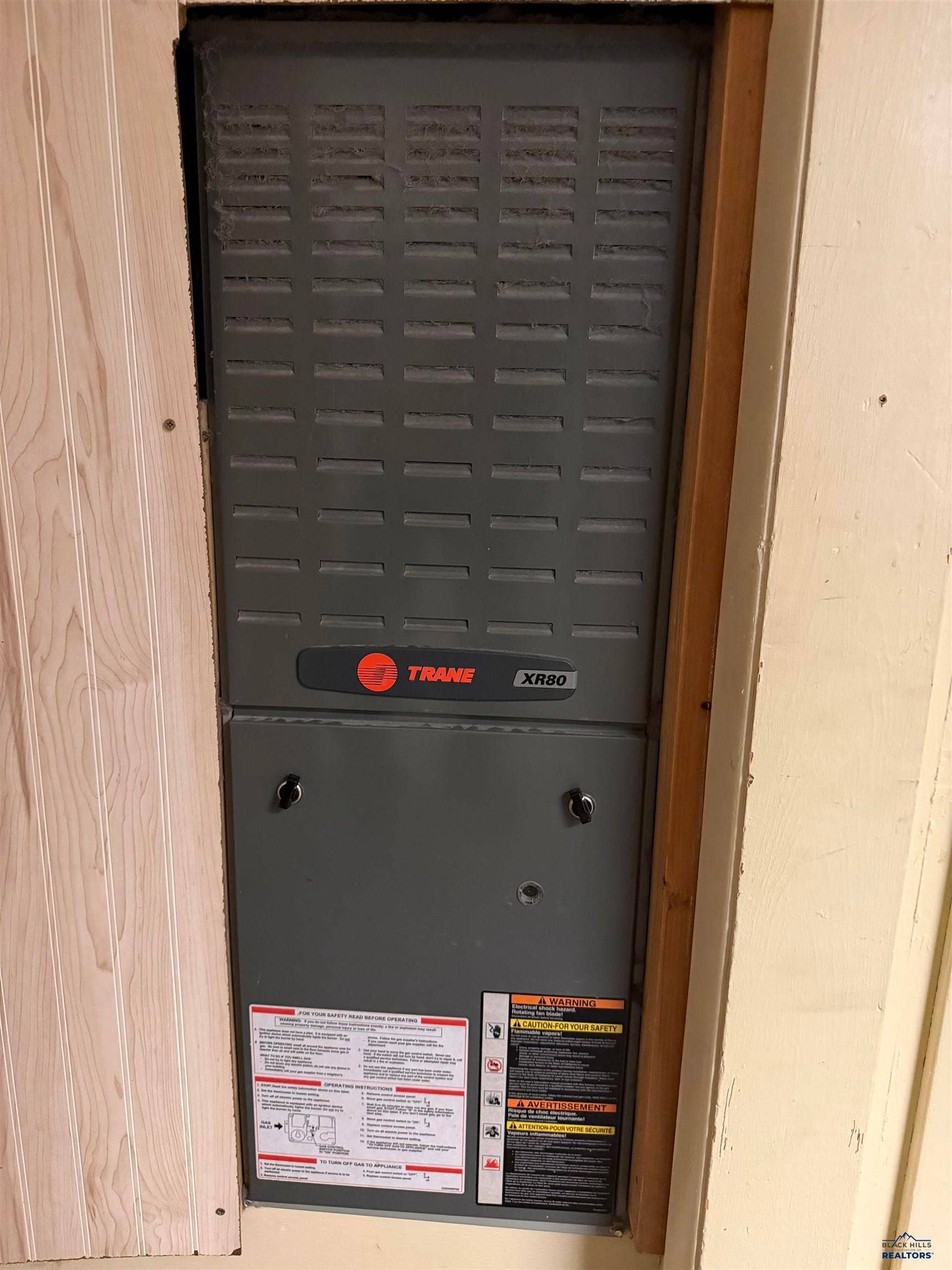 Trane XR80 forced air gas furnace