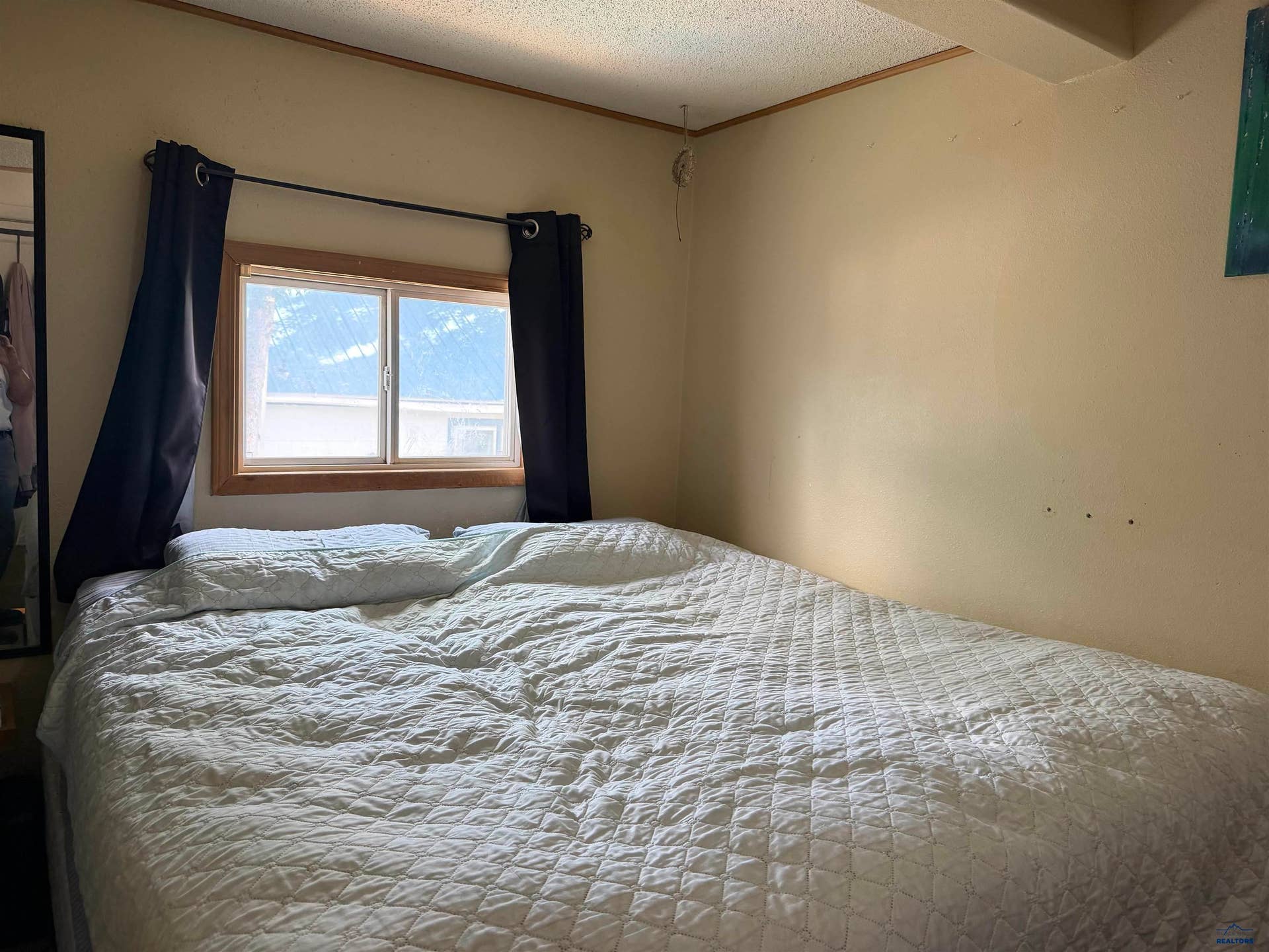Accommodates a king-size bed!