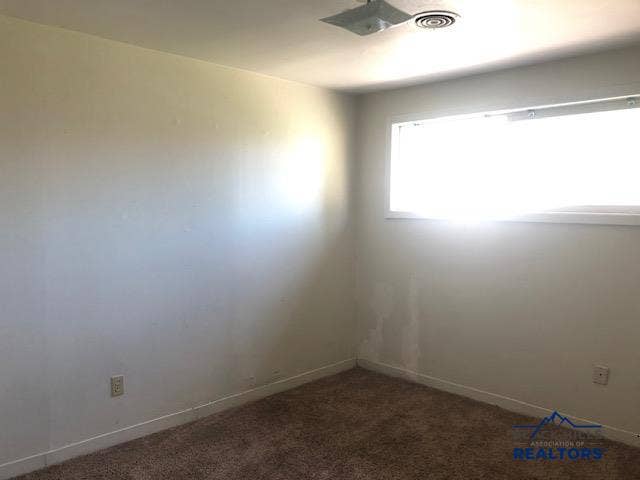 118 E SIGNAL DR, Rapid City, SD 57701