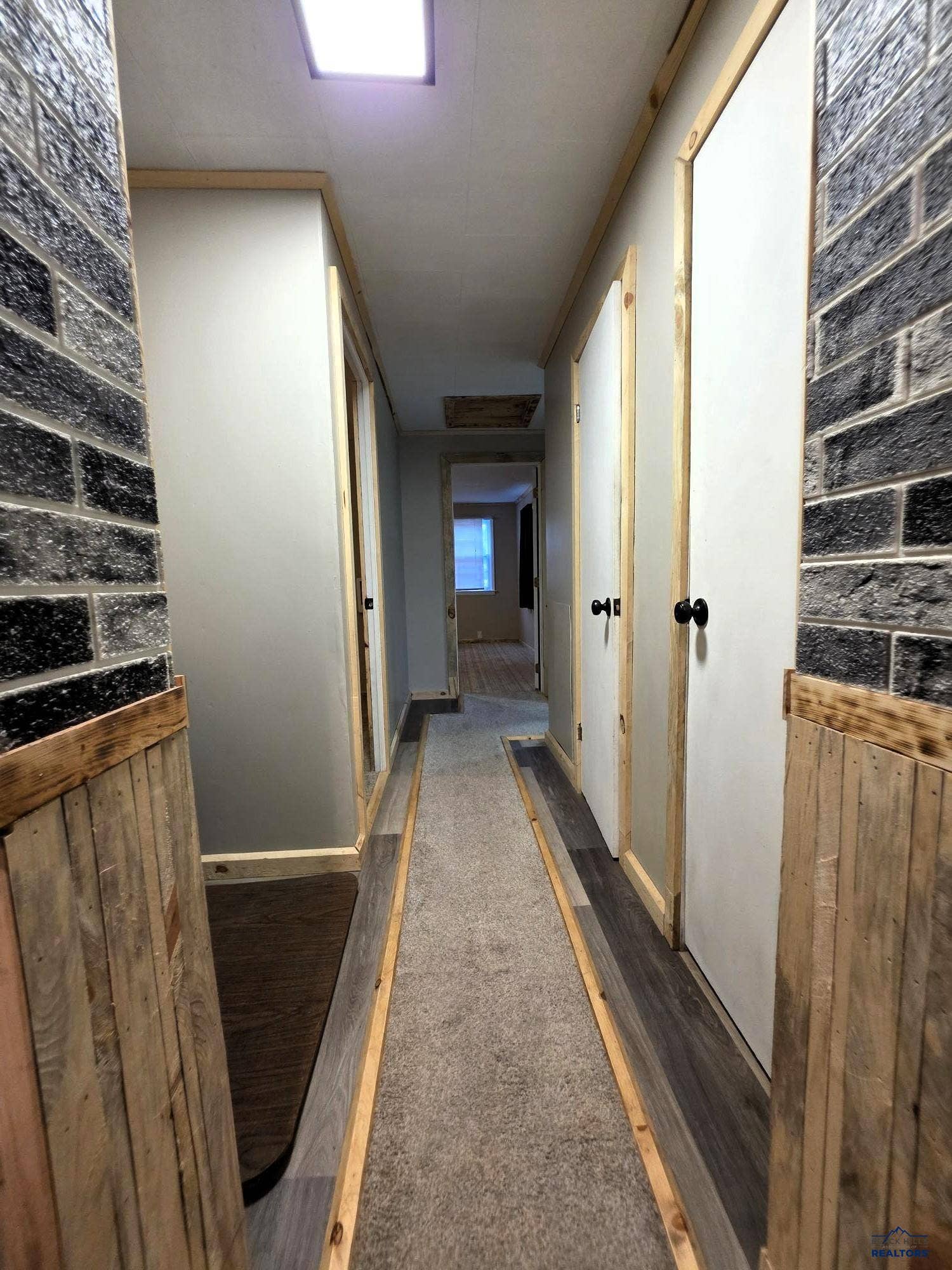 2317 WILSON AVE, Hot Springs, SD 57747