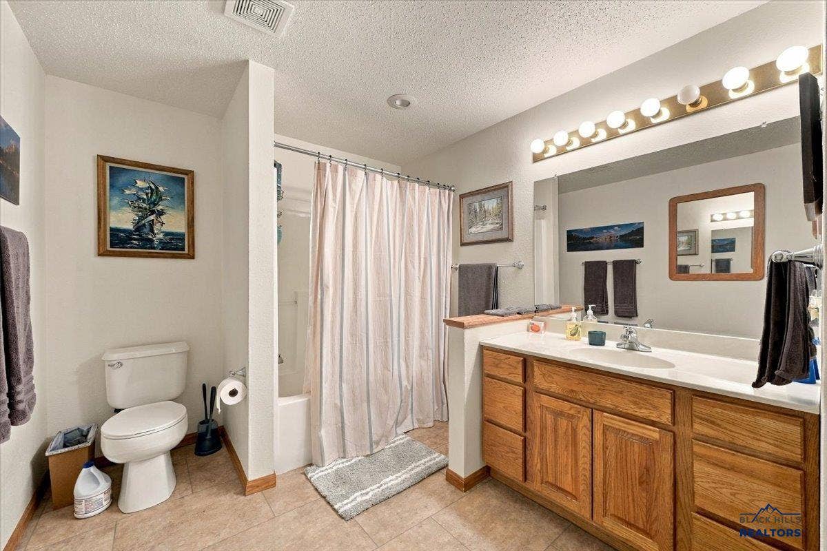 3747 PARK DR, Rapid City, SD 57702