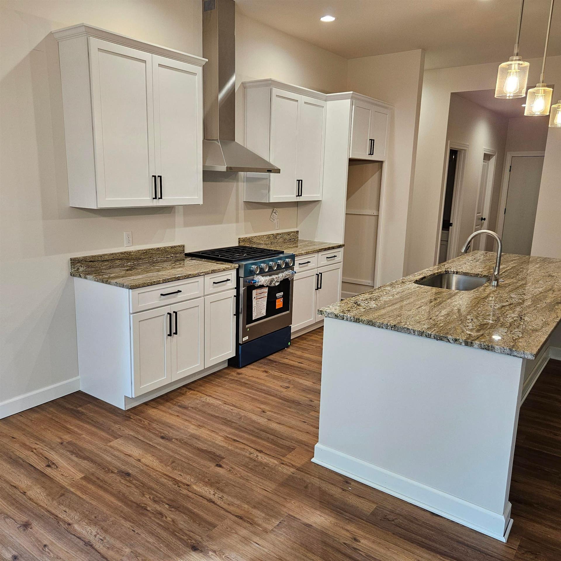 6014 SQUIRREL RUN, Loves Park, IL 61111