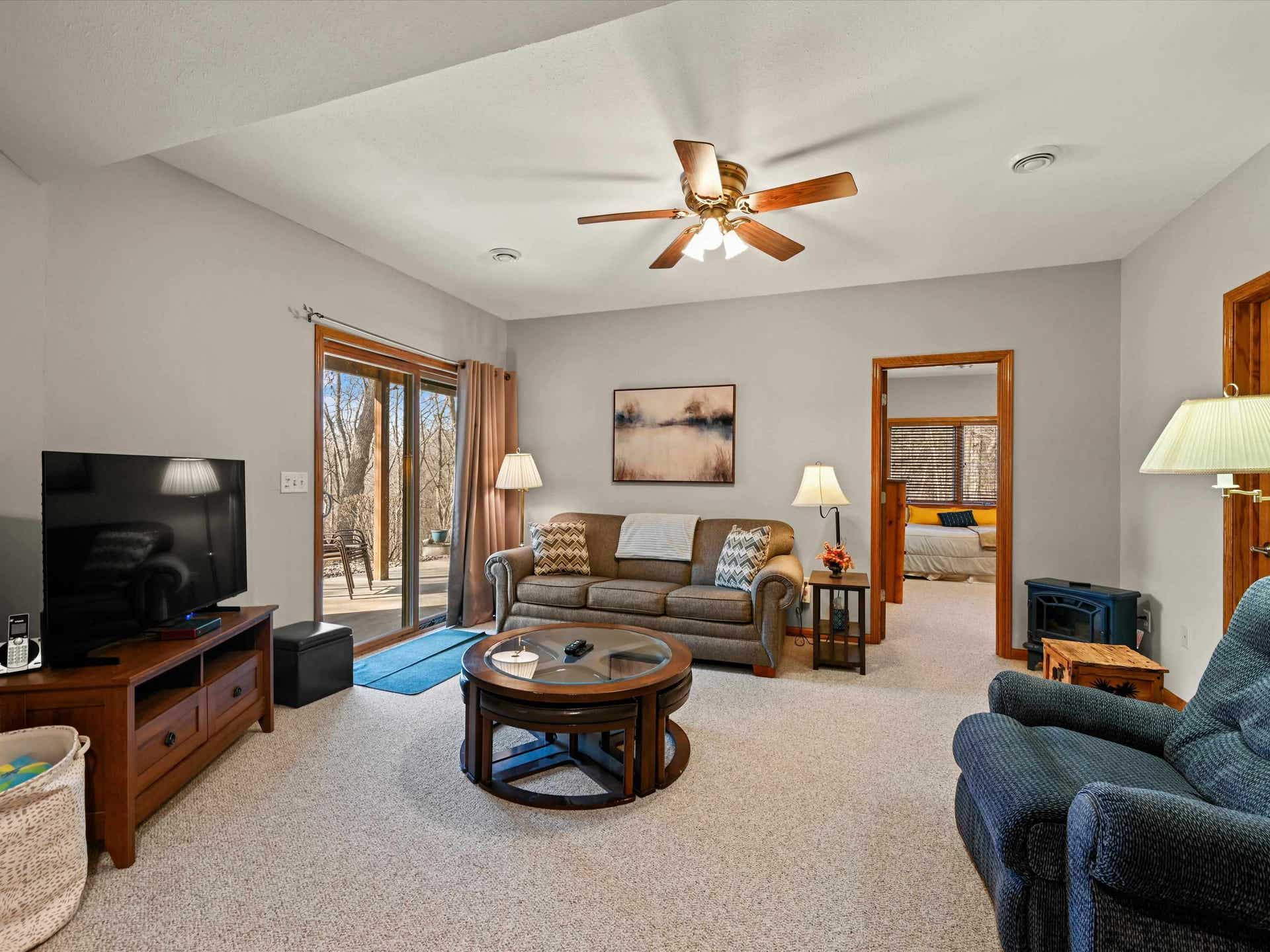 1 High Ridge Run, Galena, IL 61036