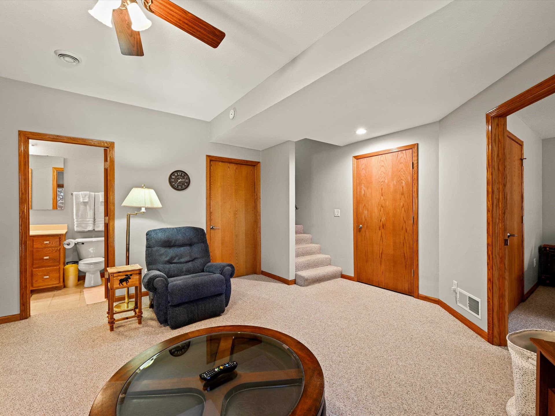1 High Ridge Run, Galena, IL 61036