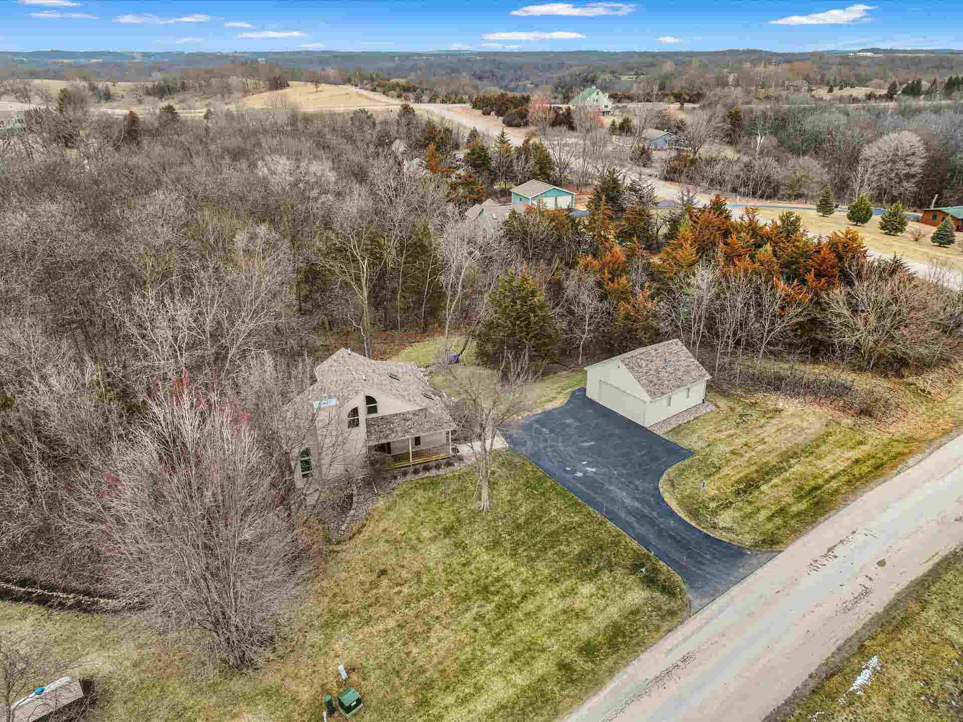 1 High Ridge Run, Galena, IL 61036