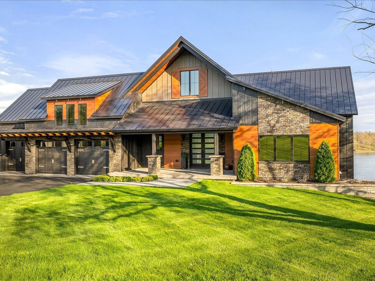 26-62 Blackwood Court, Lake Carroll, IL 61046
