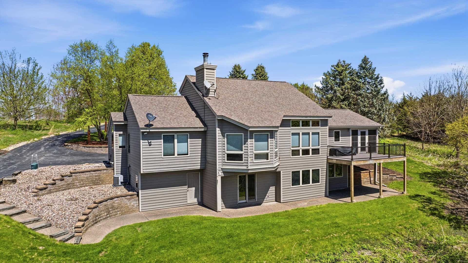 21/23 Cedar Rim Trail, Galena, IL 61036