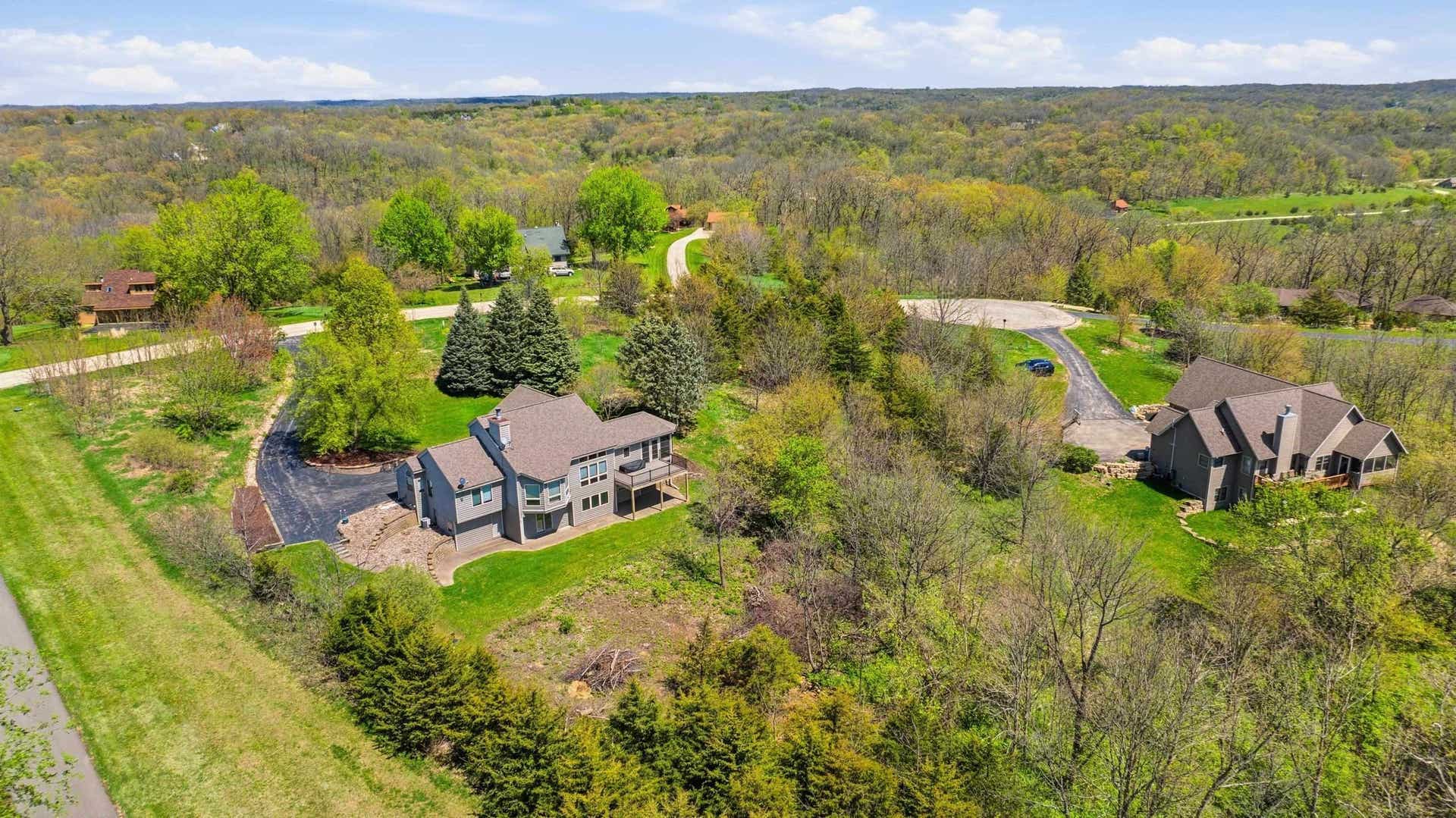 21/23 Cedar Rim Trail, Galena, IL 61036