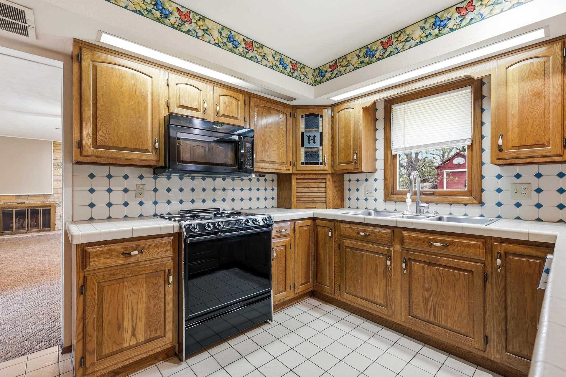 1205 Lincoln Avenue, Galena, IL 61036