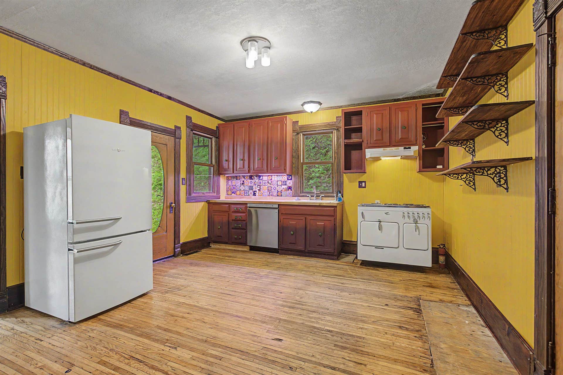 748 Dewey Avenue, Galena, IL 61036