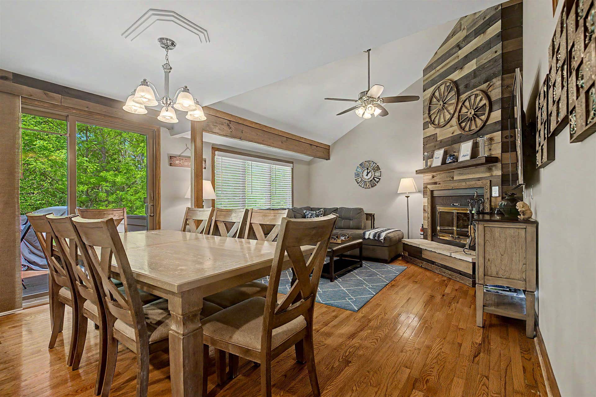 23 Farmstead Drive, Galena, IL 61036