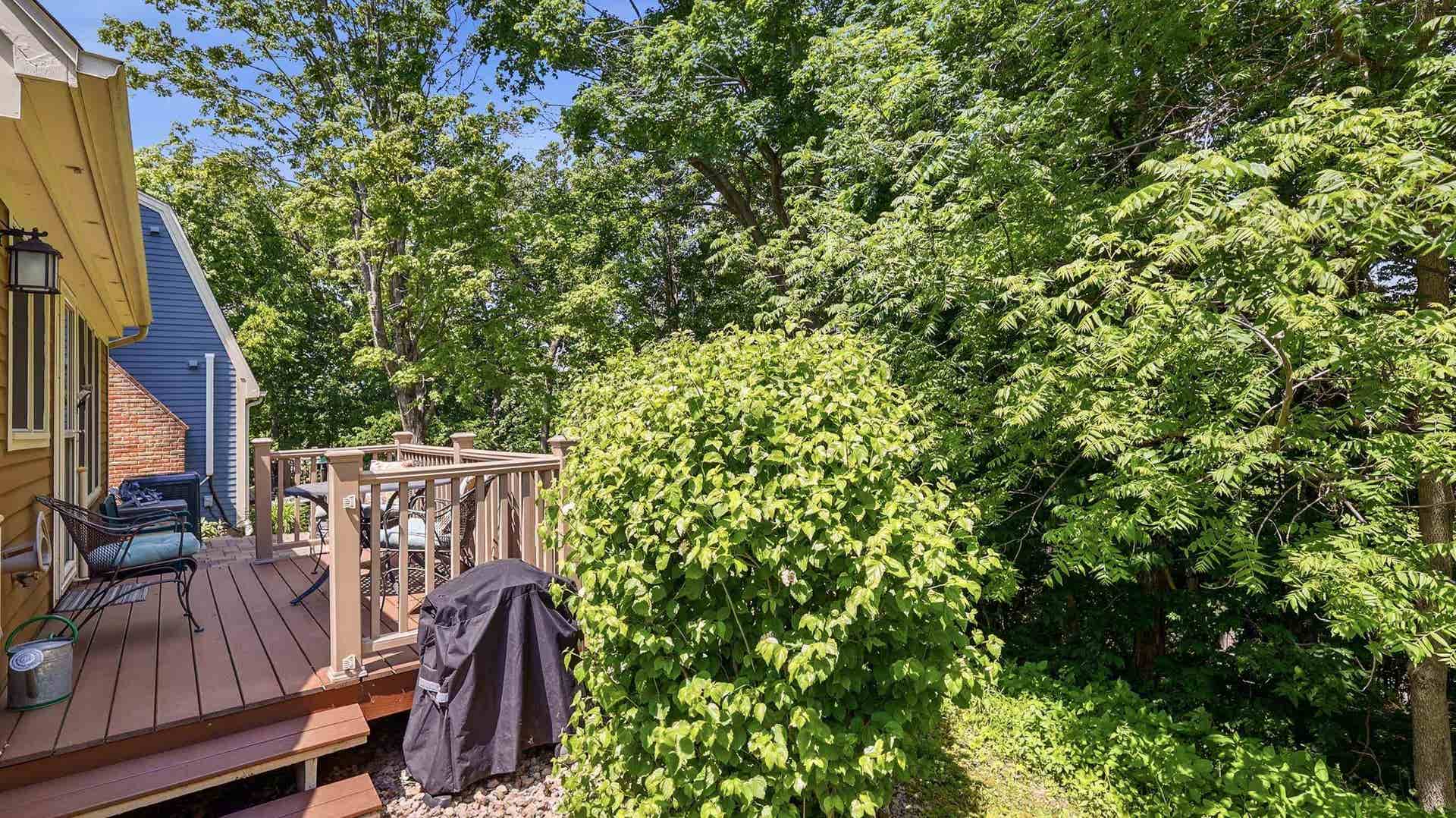 30 Thatcher Lane, Galena, IL 61036