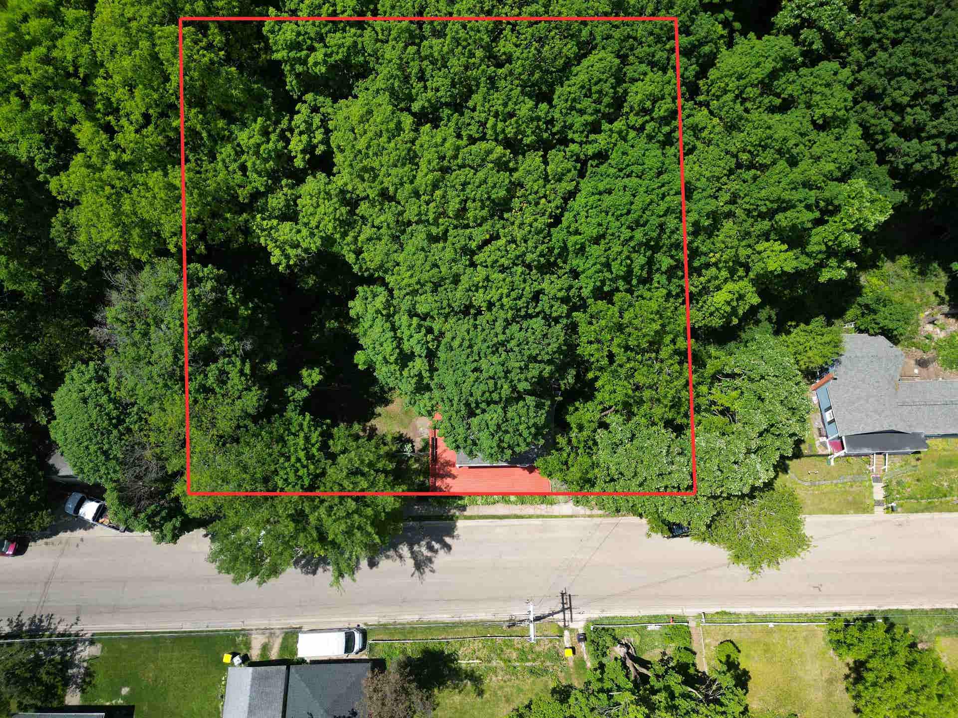 756 Dewey Avenue, Galena, IL 61036
