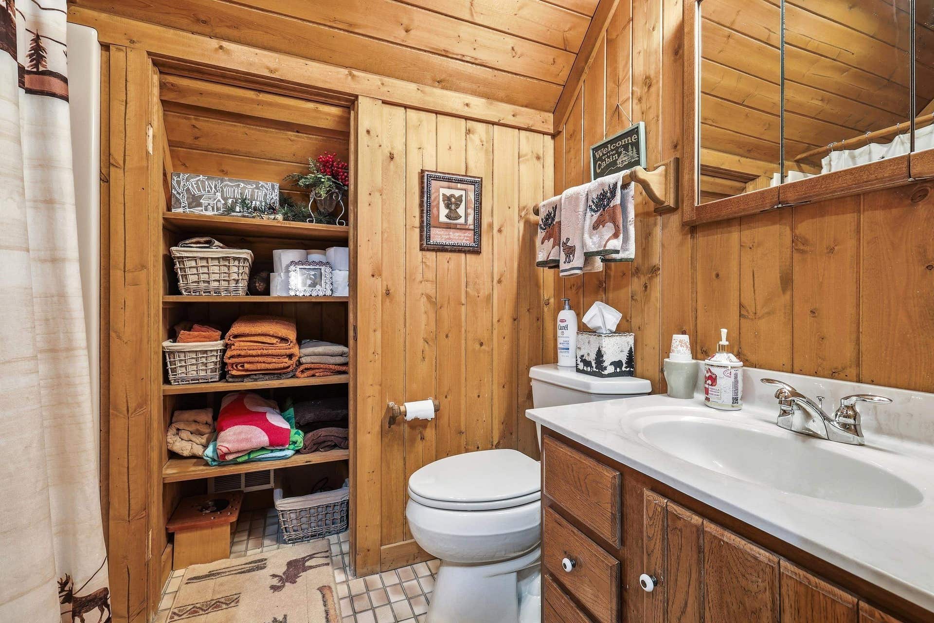19 Valley Road, Galena, IL 61036