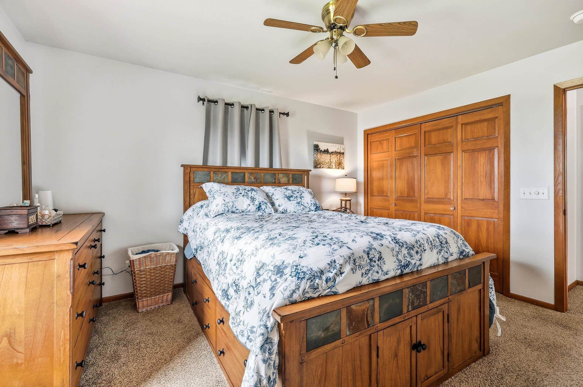 1031 N Dodge Street, Galena, IL 61036