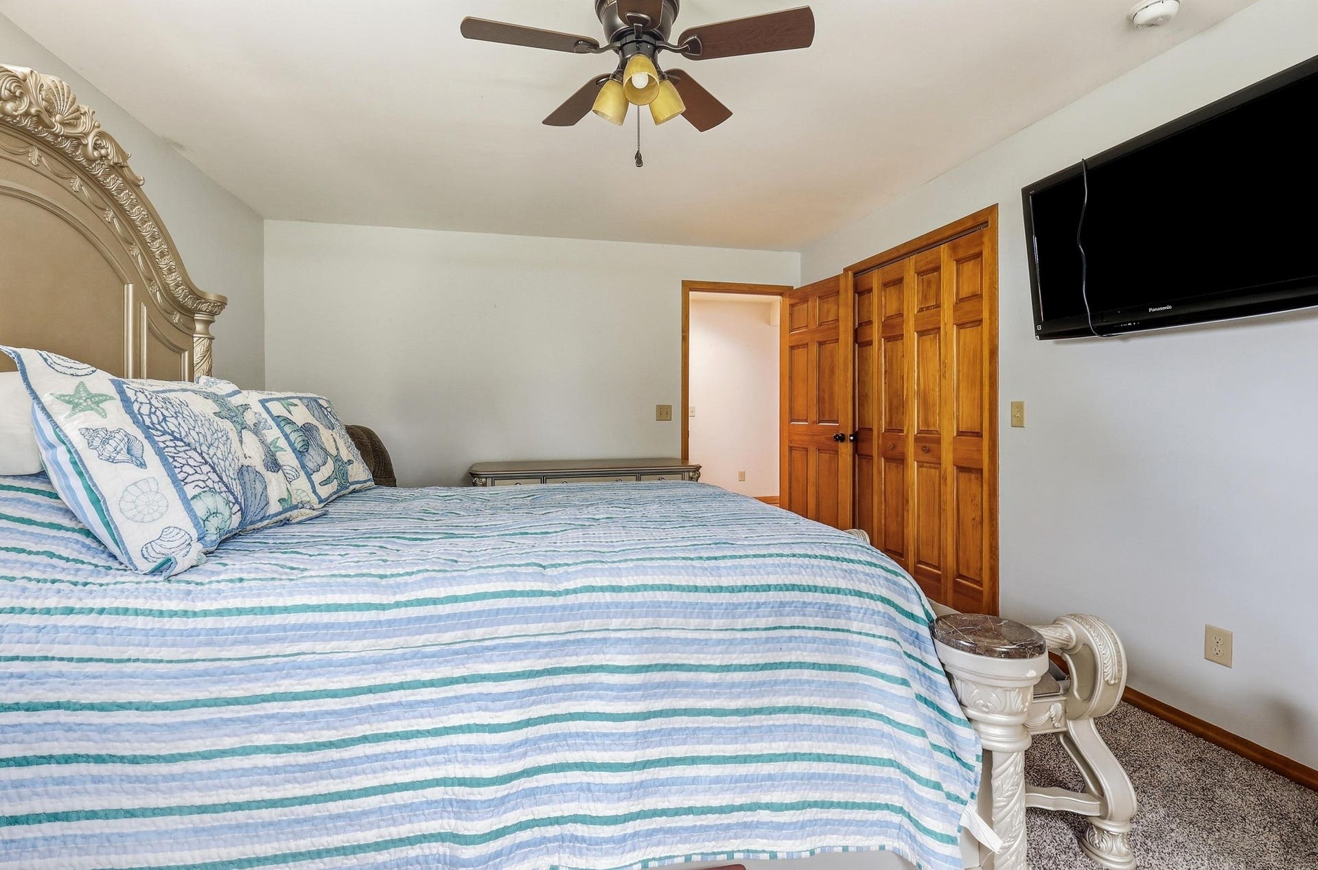 1031 N Dodge Street, Galena, IL 61036