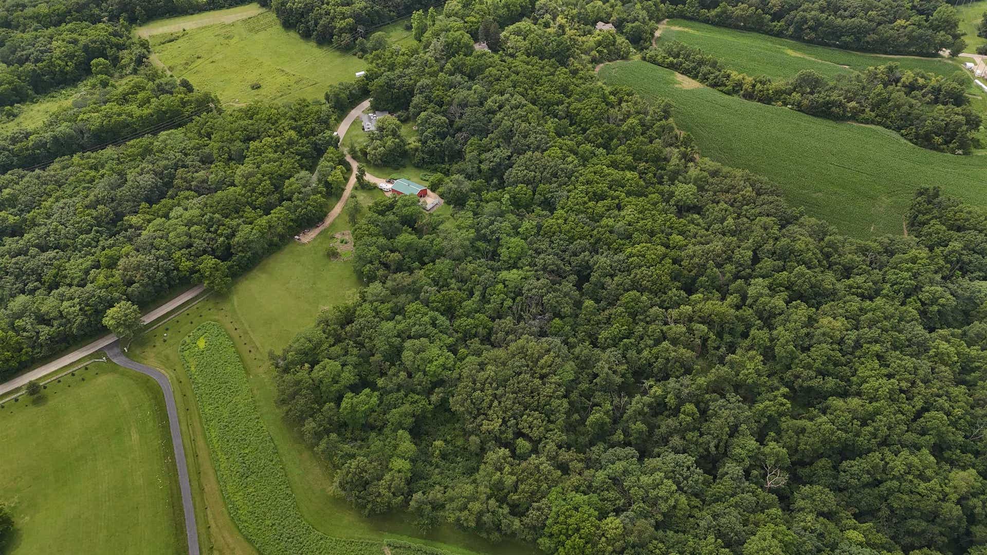283 Pilot Knob Road, Galena, IL 61036