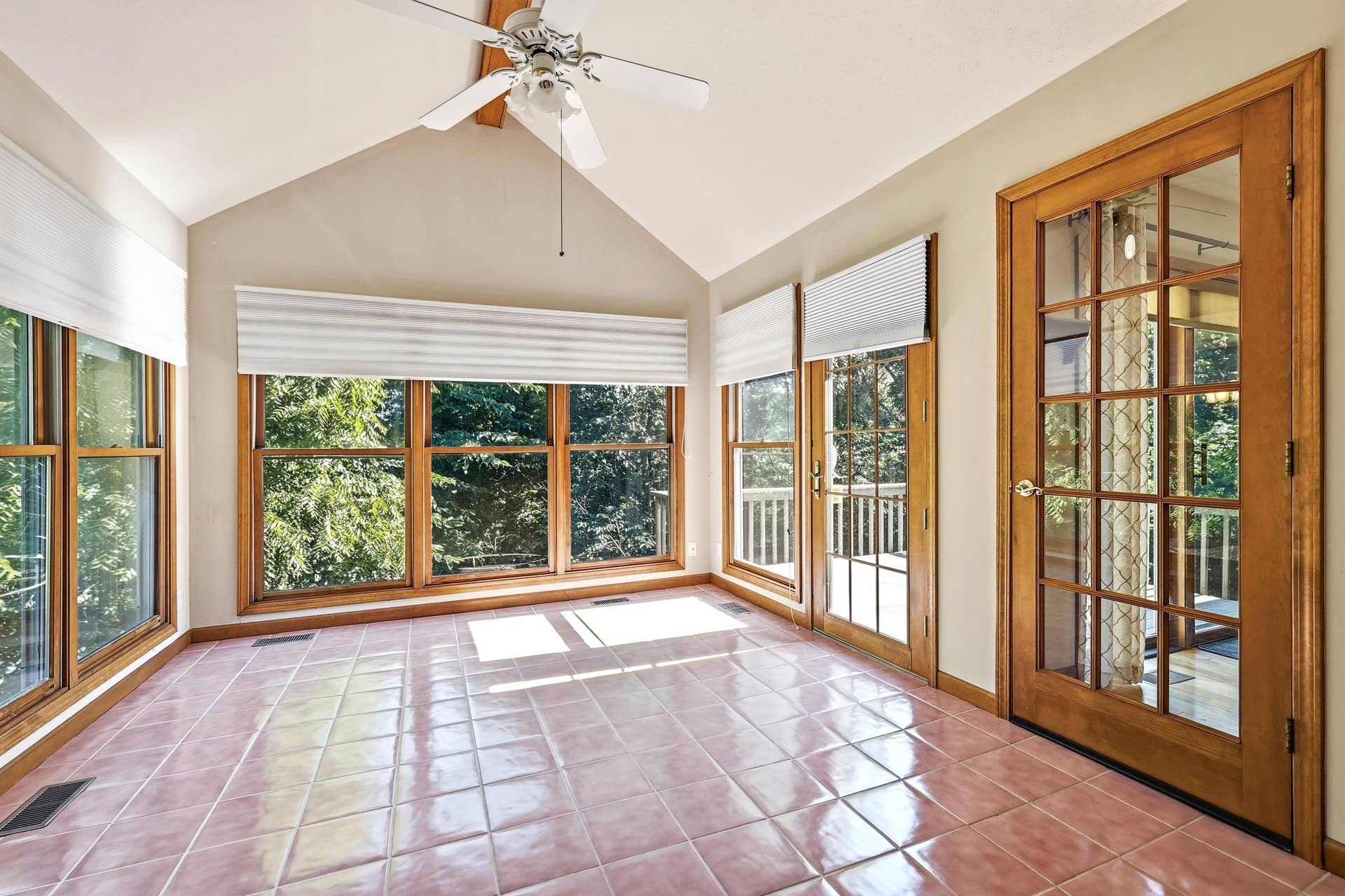 353 W Wachter Road, Galena, IL 61036