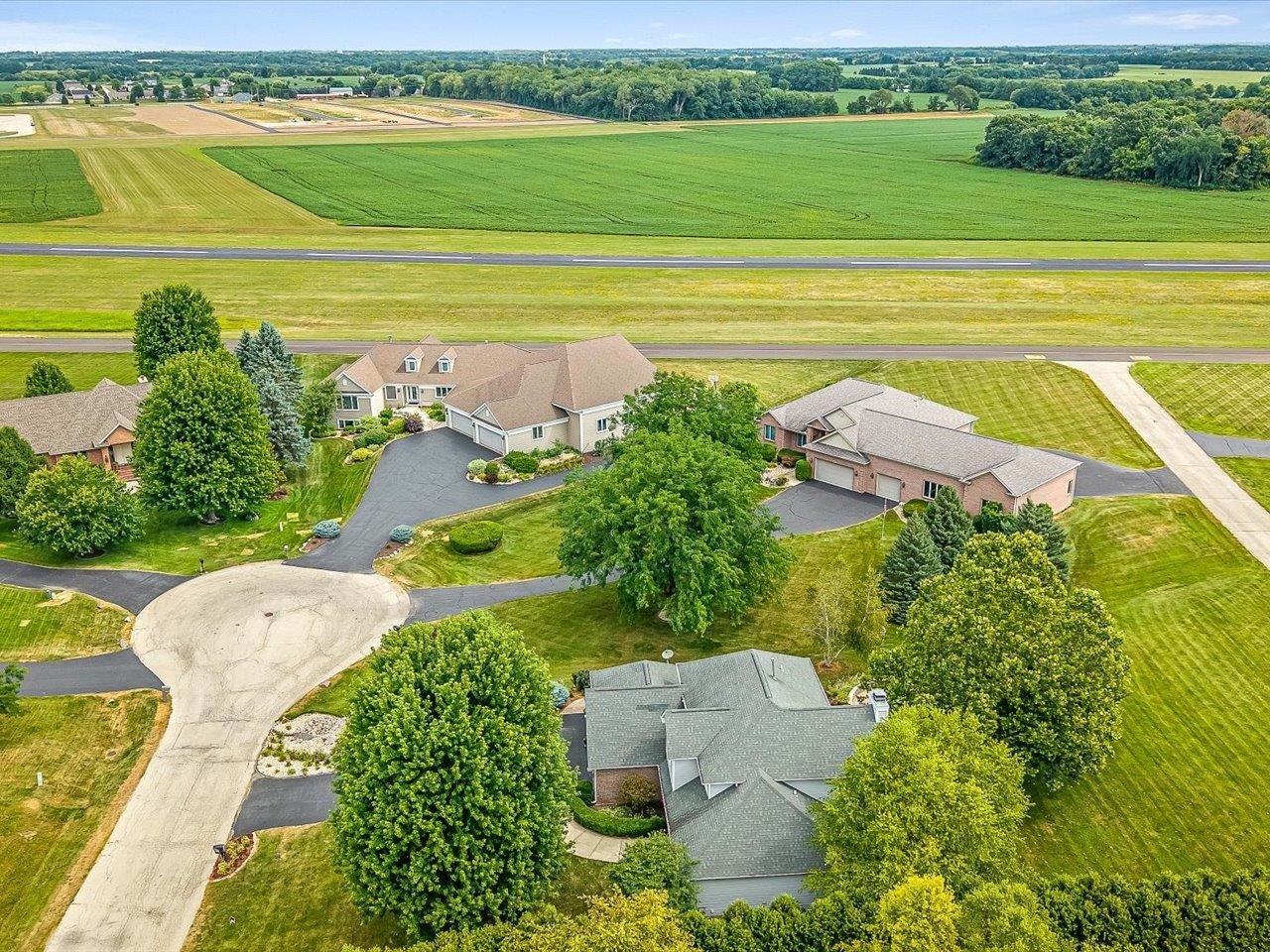 2808 STINSON Street, Poplar Grove, IL 61065