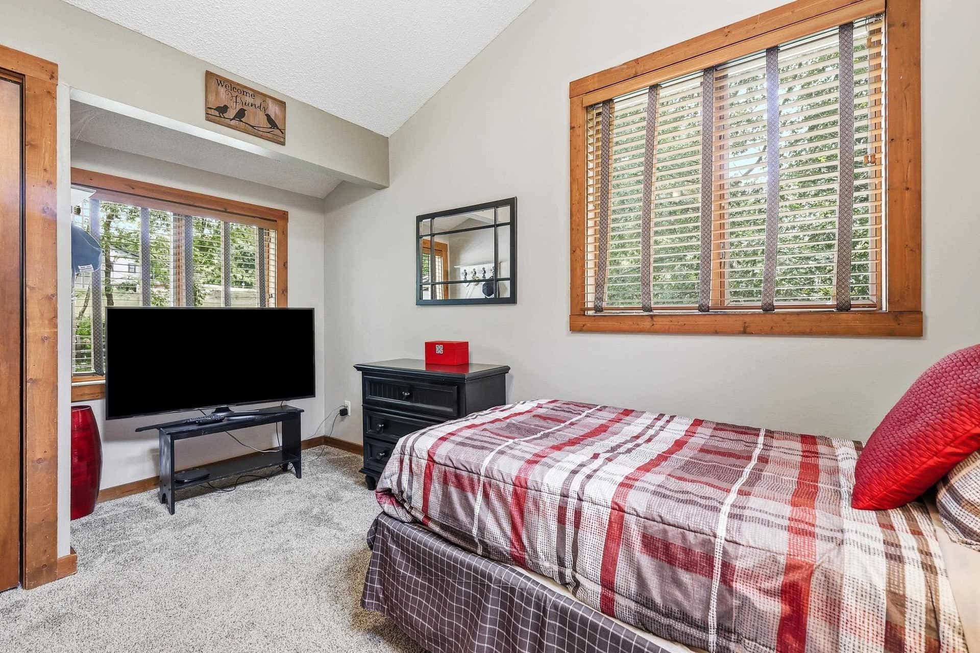 7 Harvest Lane, Galena, IL 61036