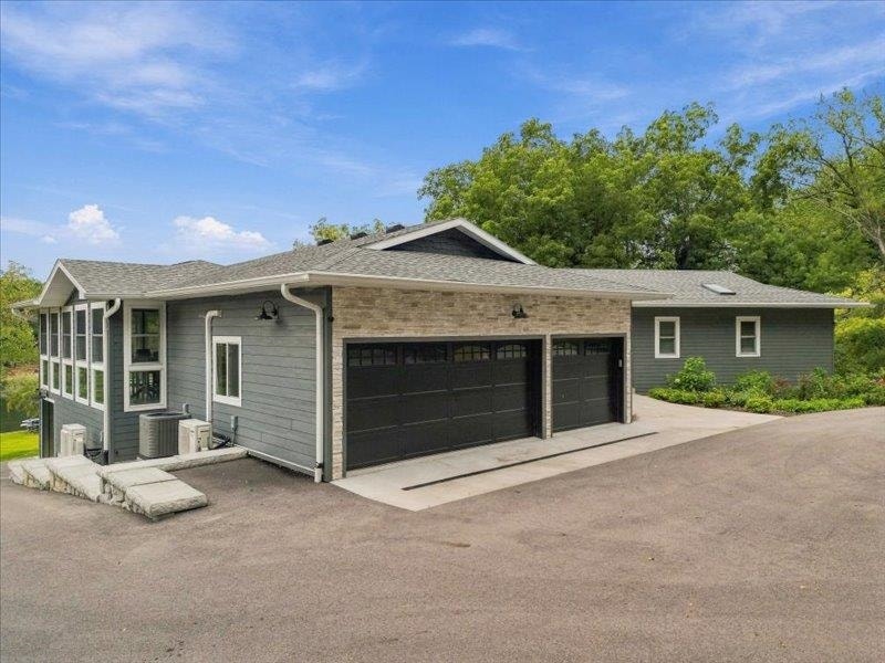 3 Car Attached Garage