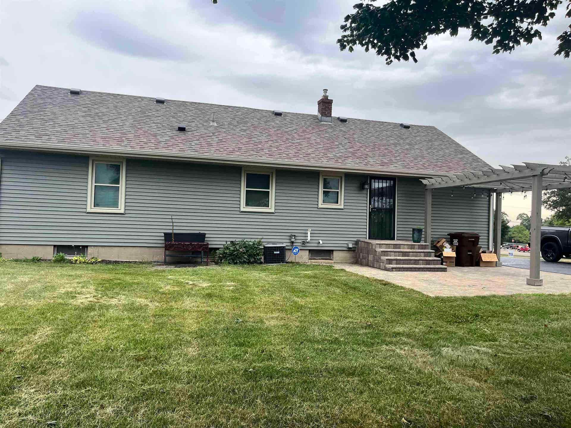 3528 N Central Avenue, Rockford, IL 61101