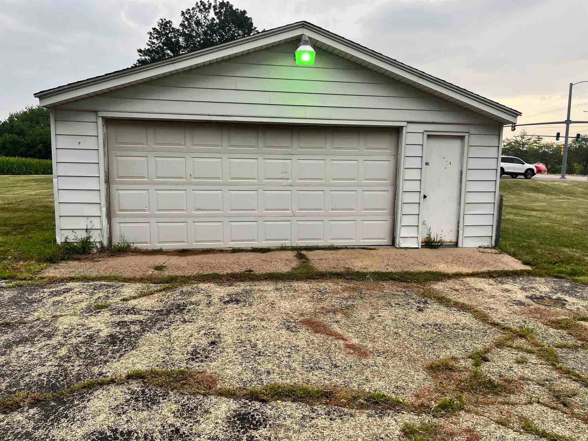 3528 N Central Avenue, Rockford, IL 61101