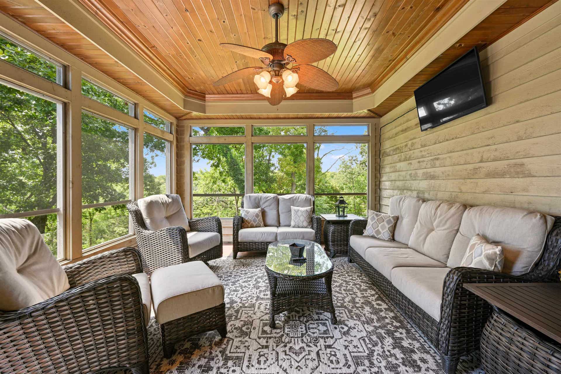 19 Cedar Rim Trail, Galena, IL 61036