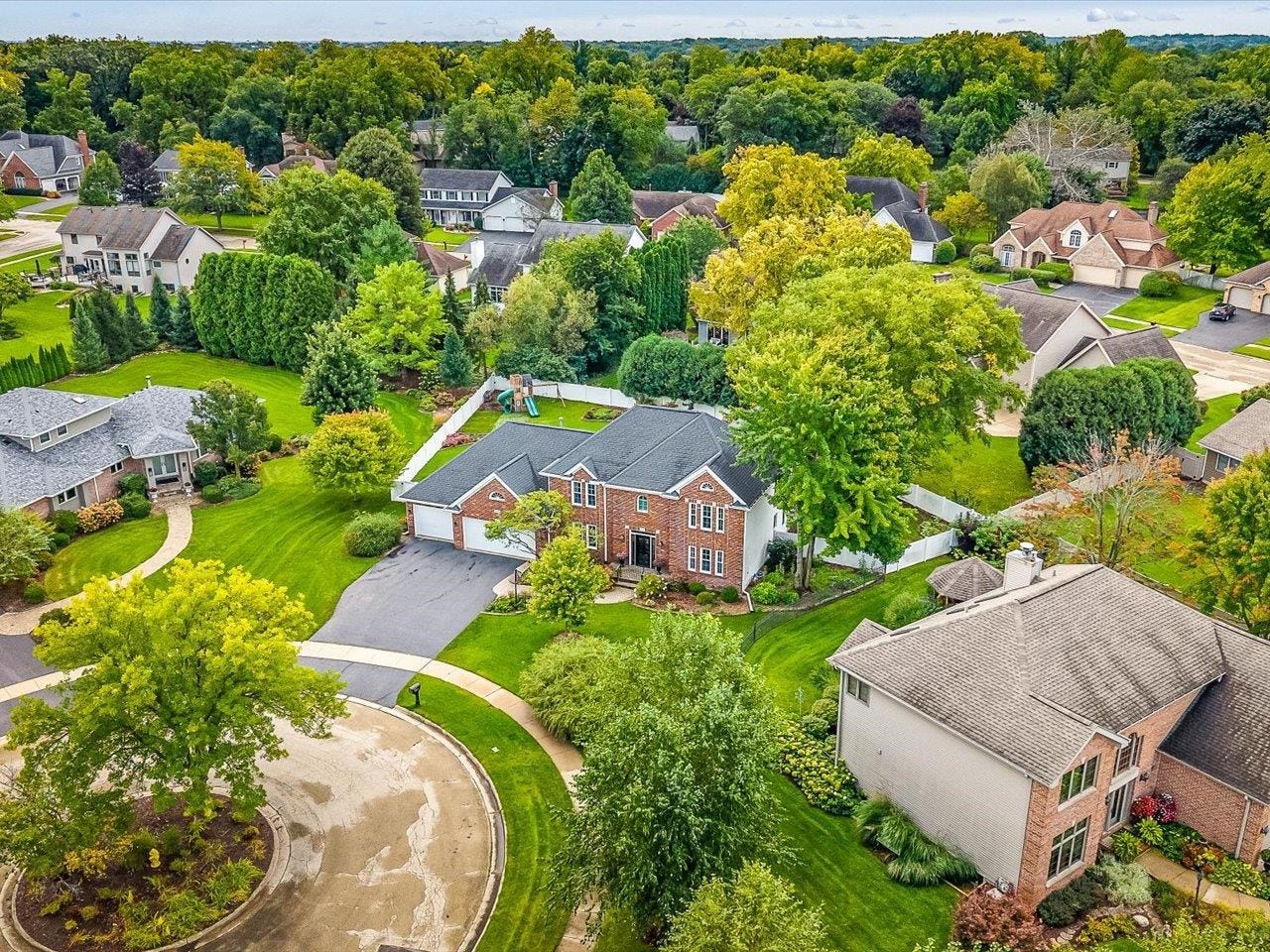 5441 Silverthorn Court, Rockford, IL 61107