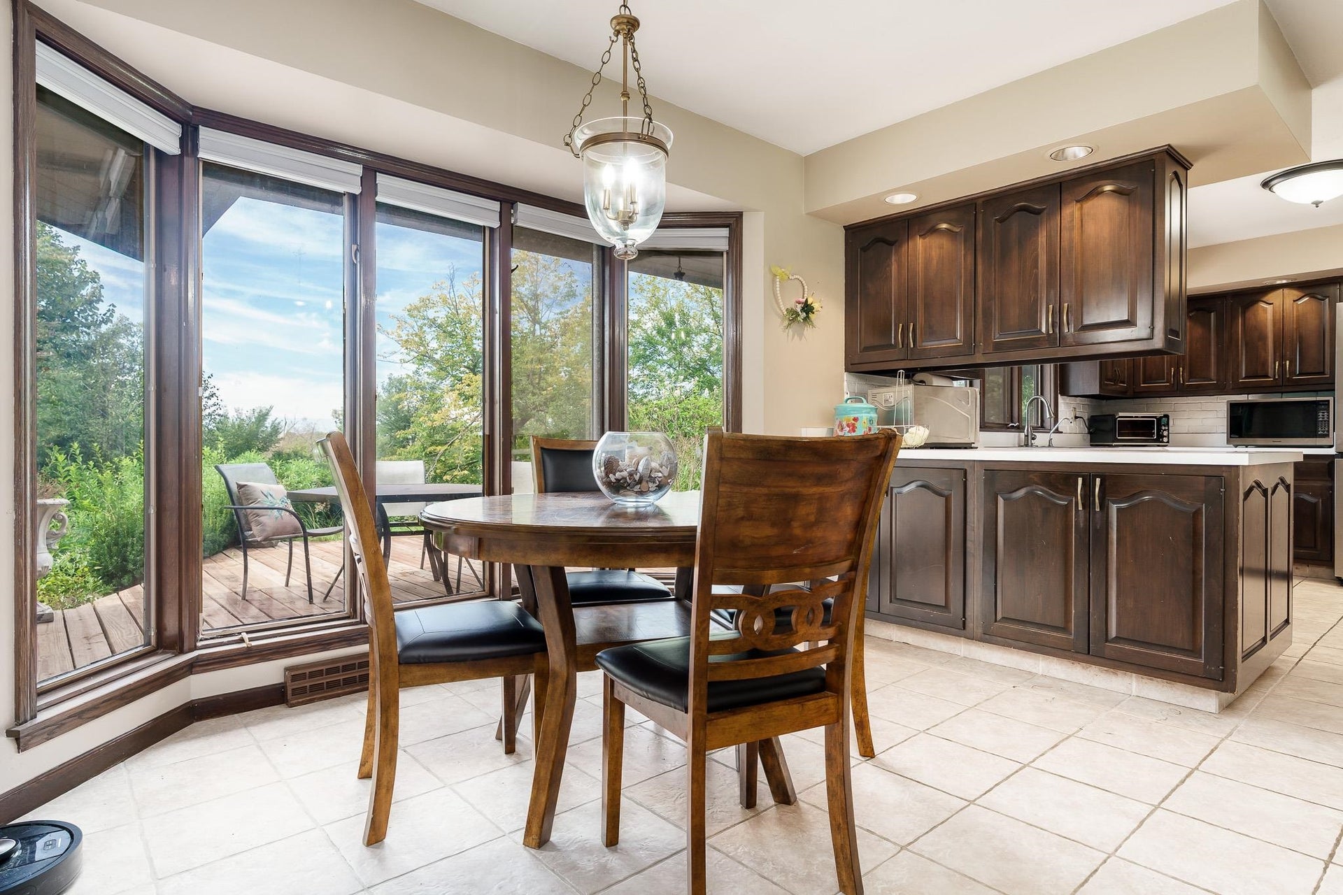 8600 Summerset Drive, Belvidere, IL 61008