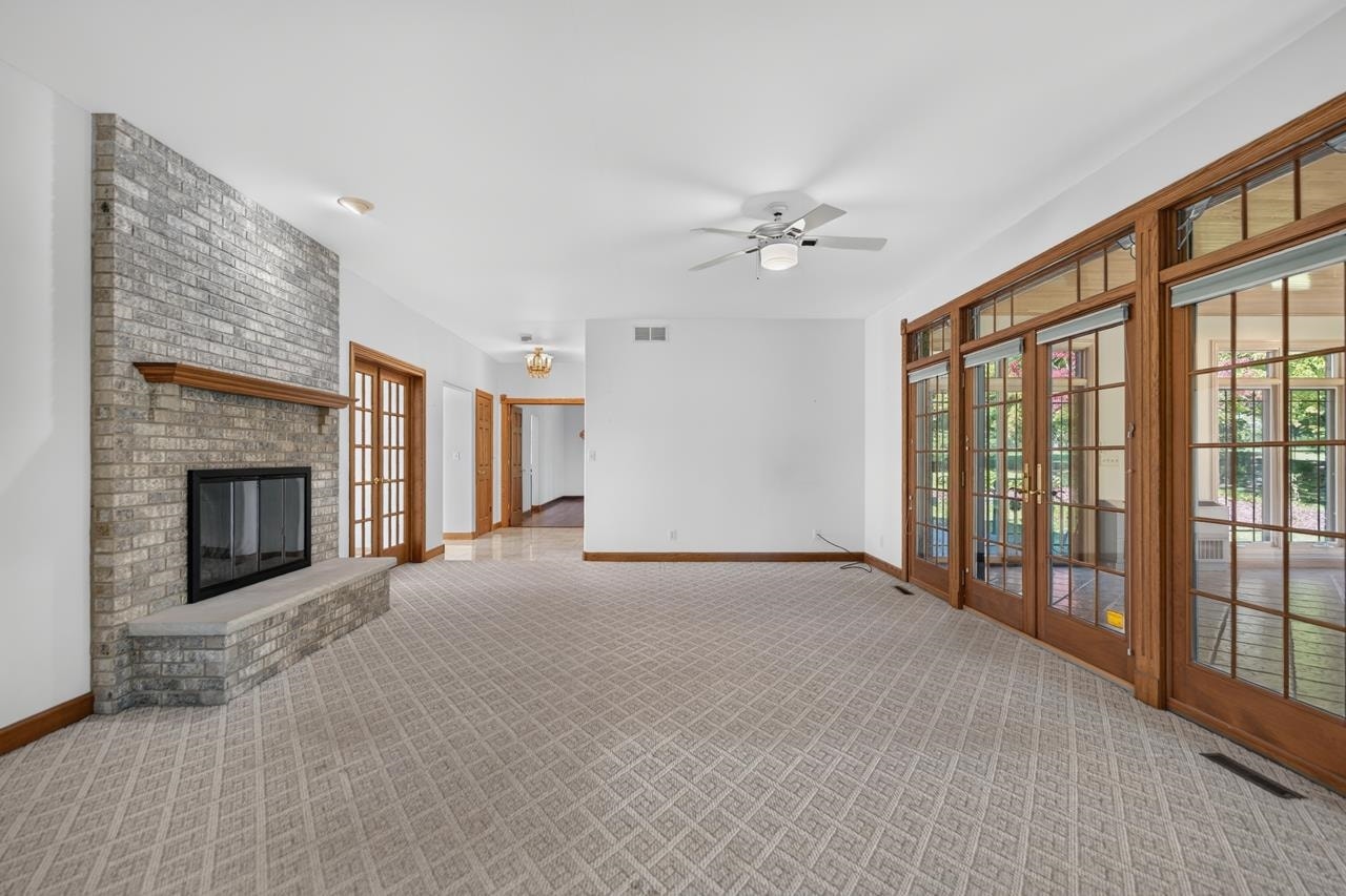 1646 Valley View Road, Belvidere, IL 61008