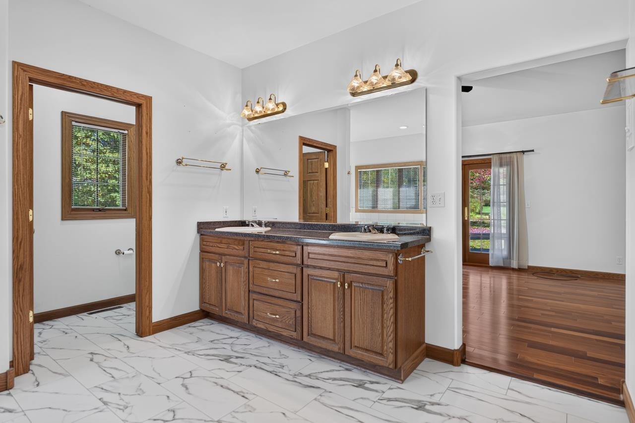 1646 Valley View Road, Belvidere, IL 61008