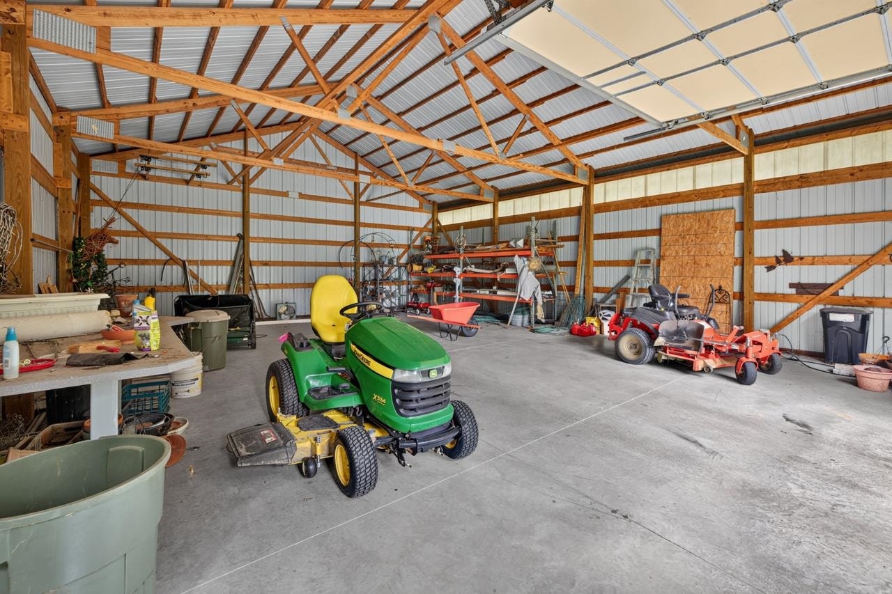 1646 Valley View Road, Belvidere, IL 61008