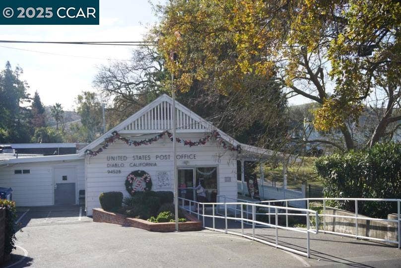 2328 Alameda Diablo, Diablo, CA 94528