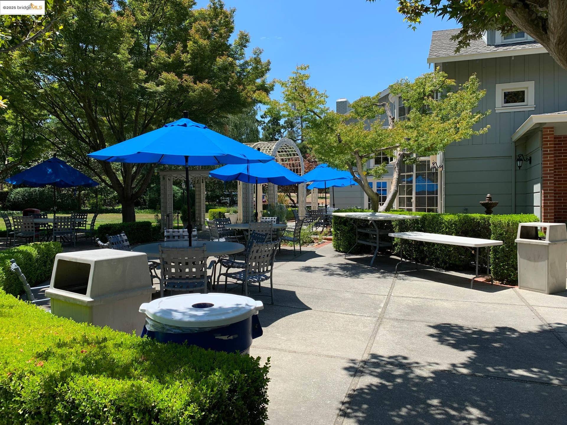 1910 Skycrest Dr, #5, Walnut Creek, CA 94595
