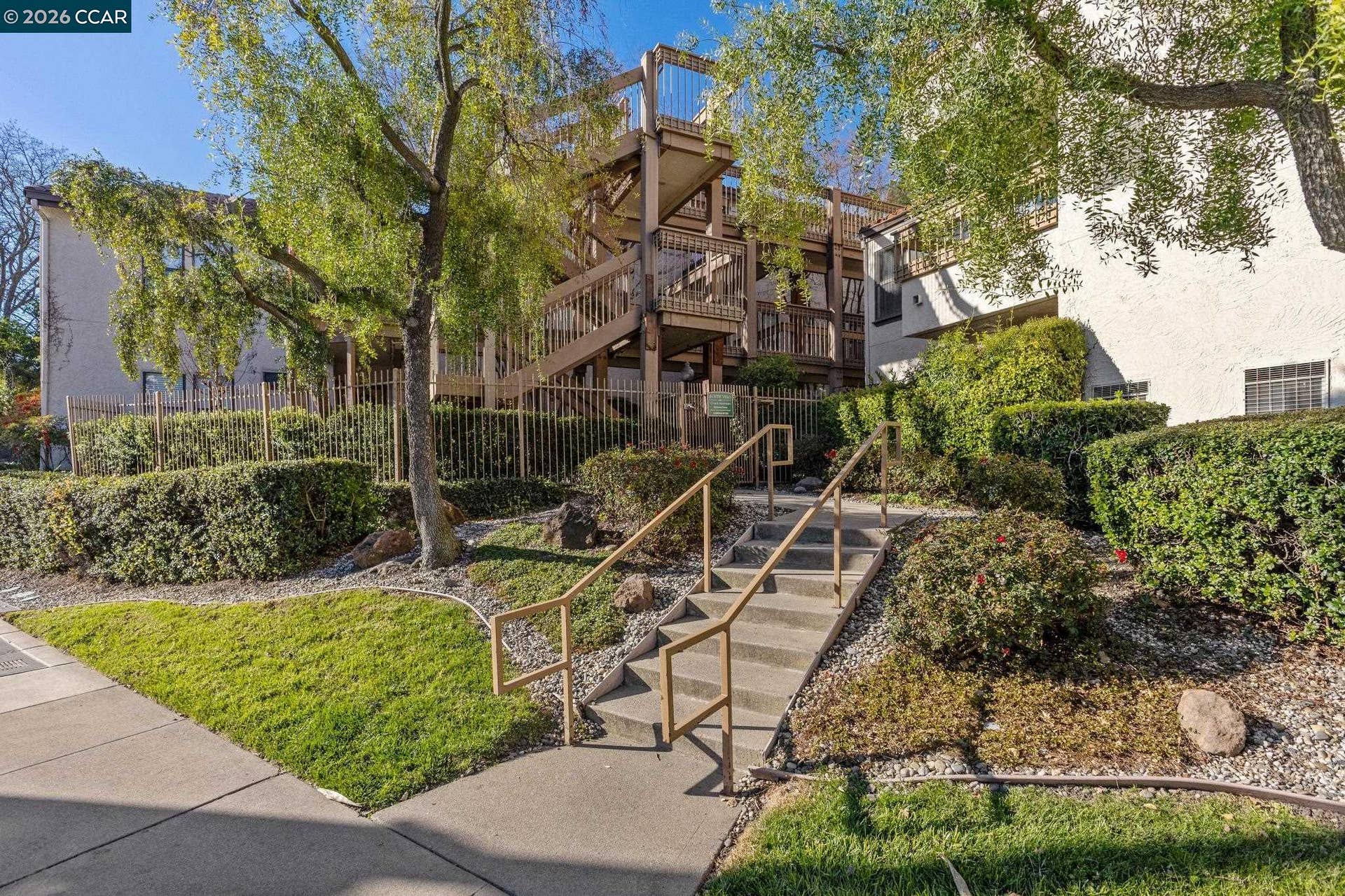1632 S Villa Way, Walnut Creek, CA 94595