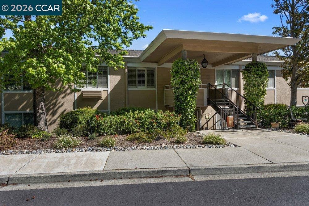 3341 Tice Creek Dr, #5, Walnut Creek, CA 94595
