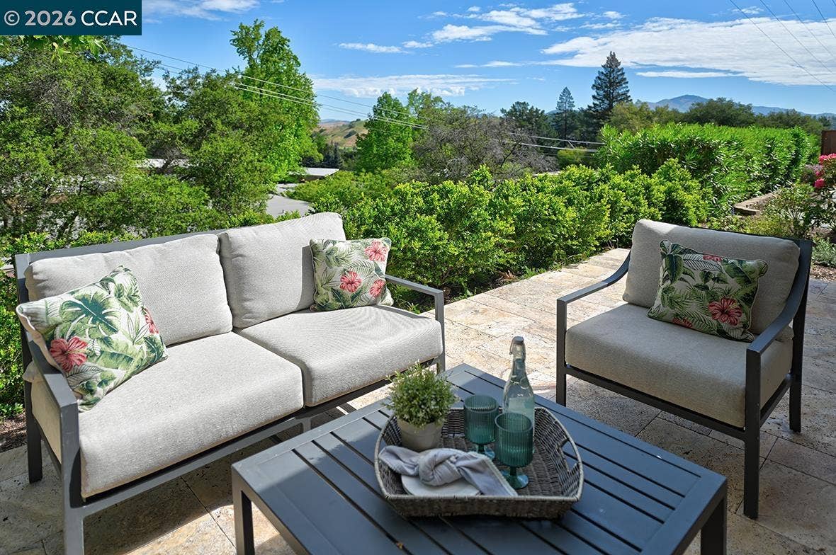 2181 Ptarmigan Dr, #2, Walnut Creek, CA 94595