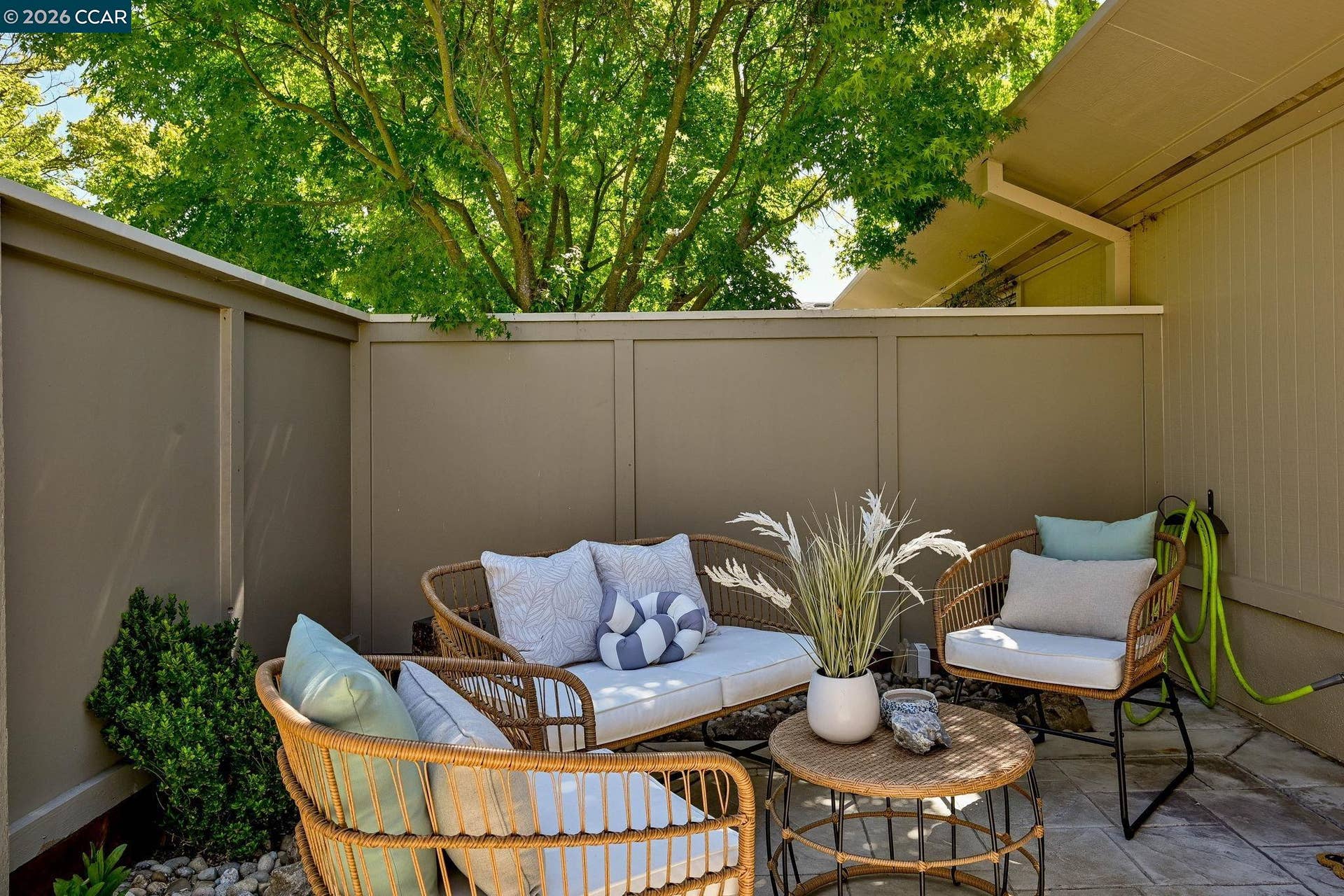 2233 Pine Knoll Dr, #4, Walnut Creek, CA 94595