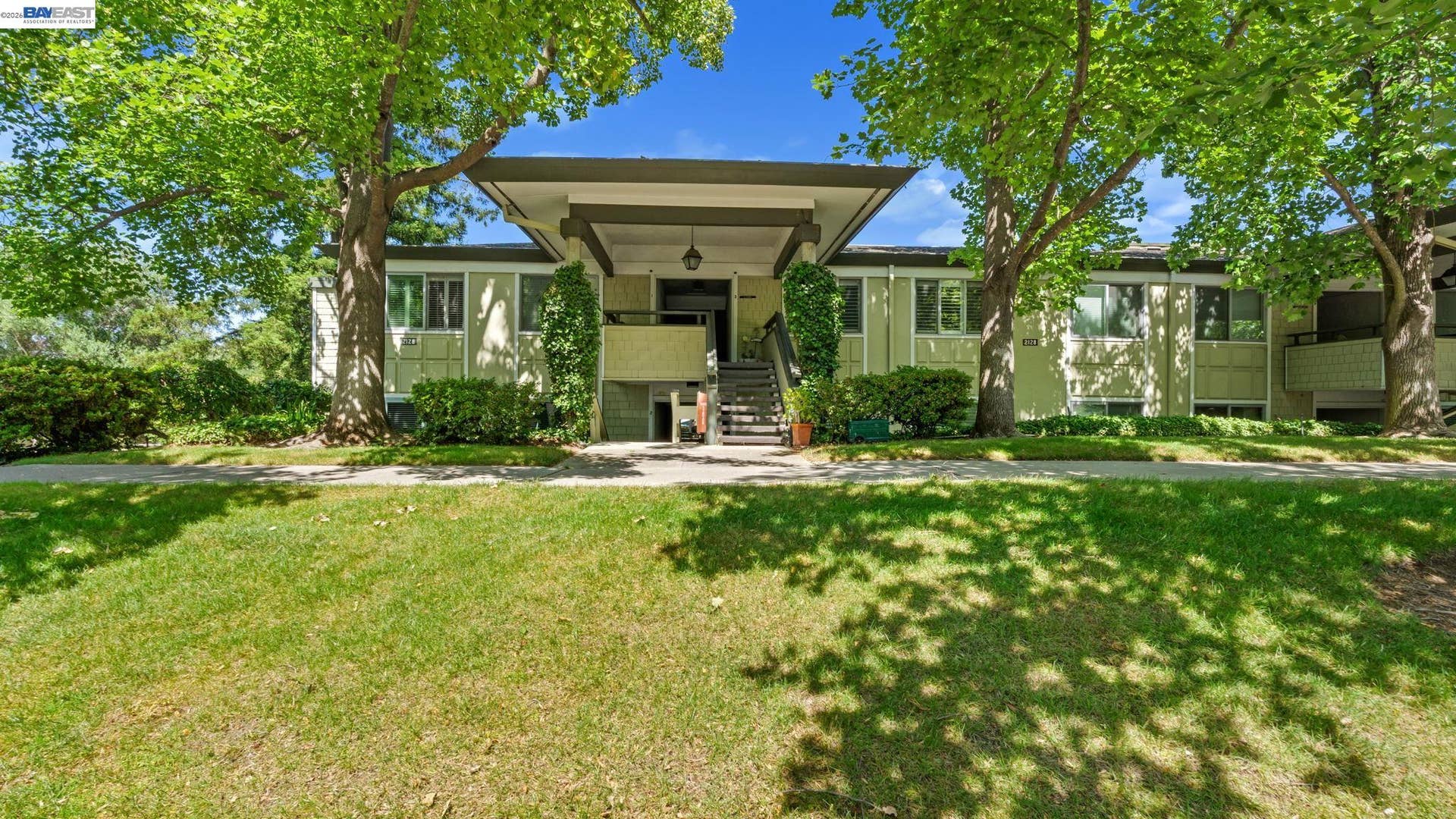 2128 Tice Creek Dr, #3, Walnut Creek, CA 94595