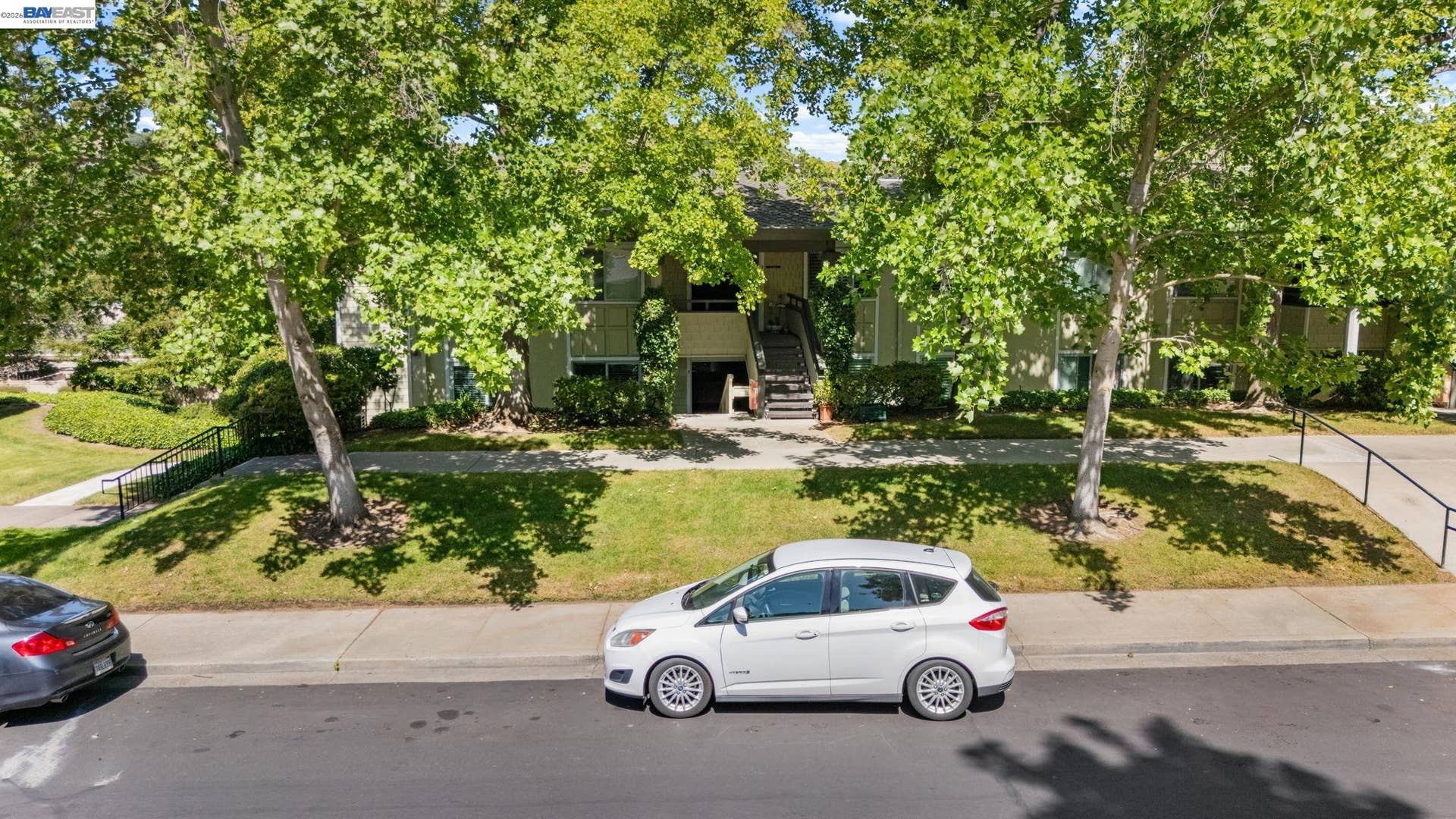 2128 Tice Creek Dr, #3, Walnut Creek, CA 94595
