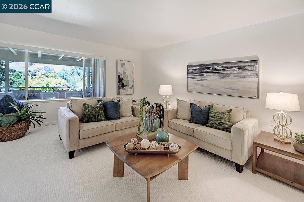 3136 Tice Creek Dr, #5, Walnut Creek, CA 94595