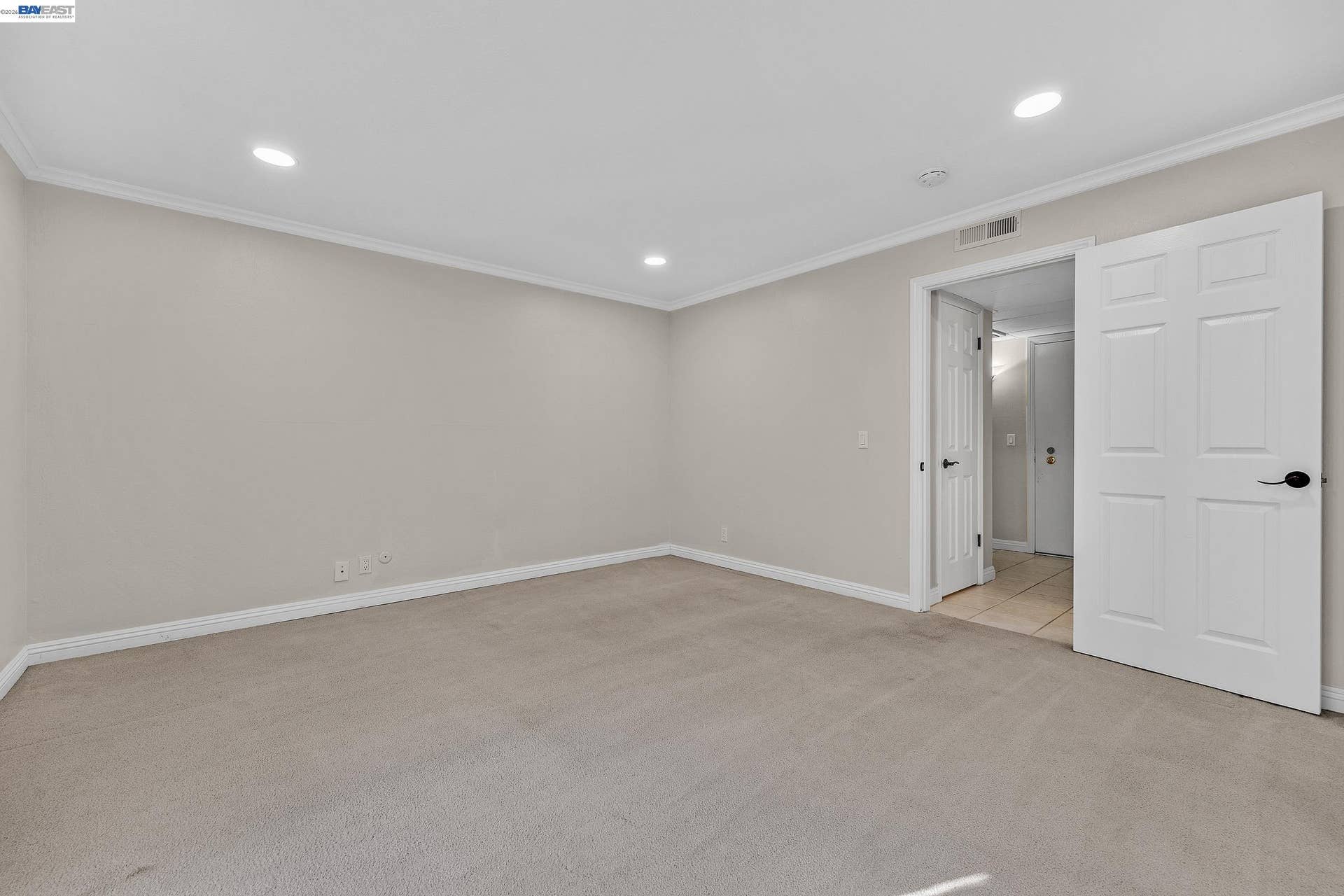 310 N Civic Dr, #101, Walnut Creek, CA 94596