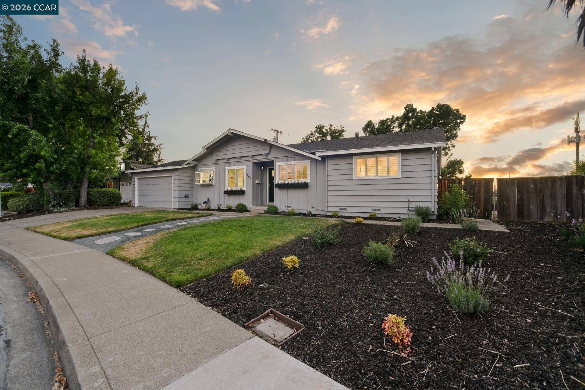 1842 Woodsdale Ct, Concord, CA 94521