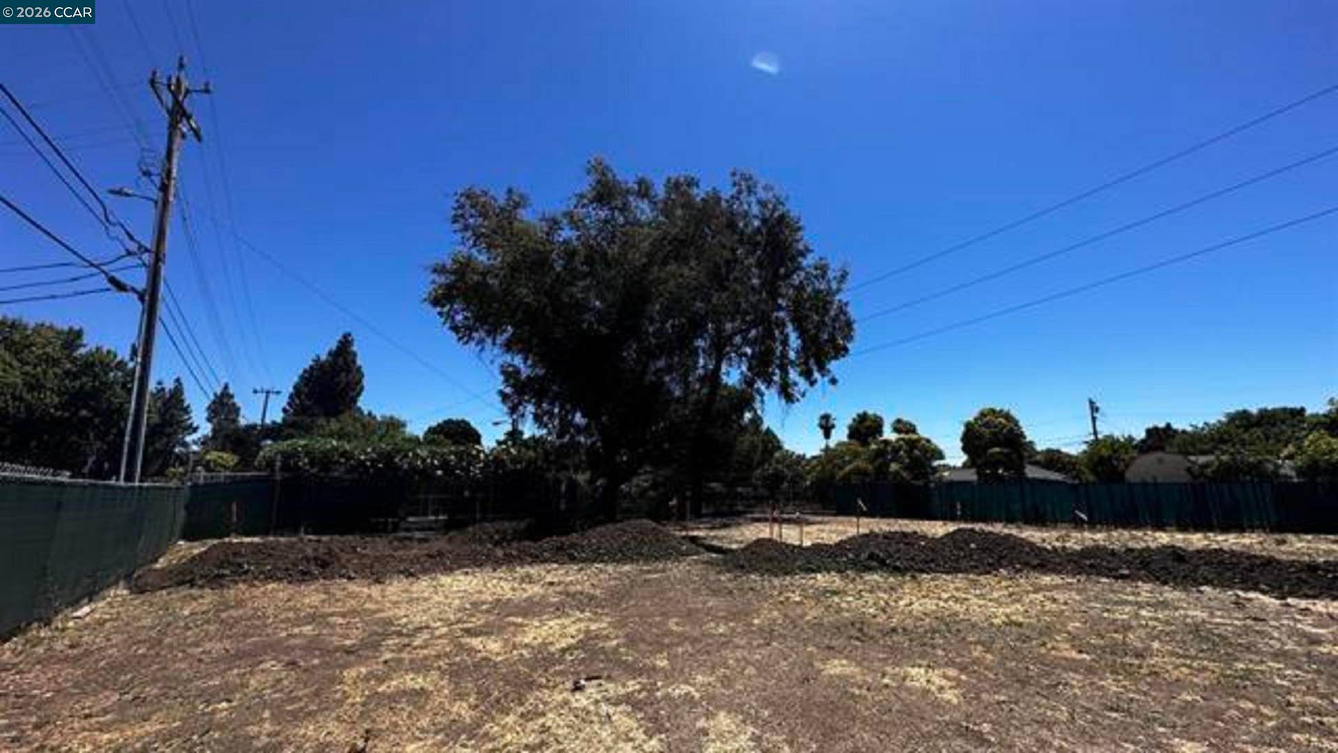 1561 Pine St, Concord, CA 94520