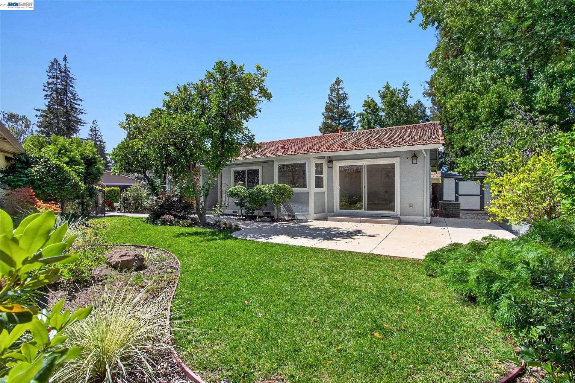22 Jib Ct, Pleasant Hill, CA 94523