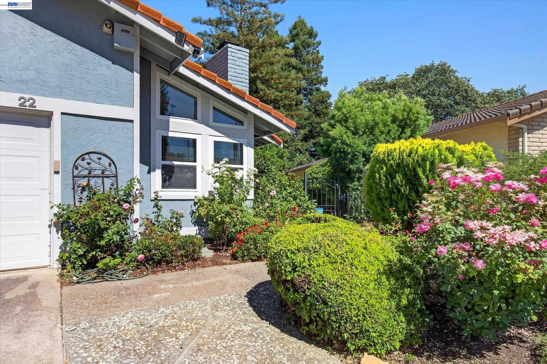 22 Jib Ct, Pleasant Hill, CA 94523
